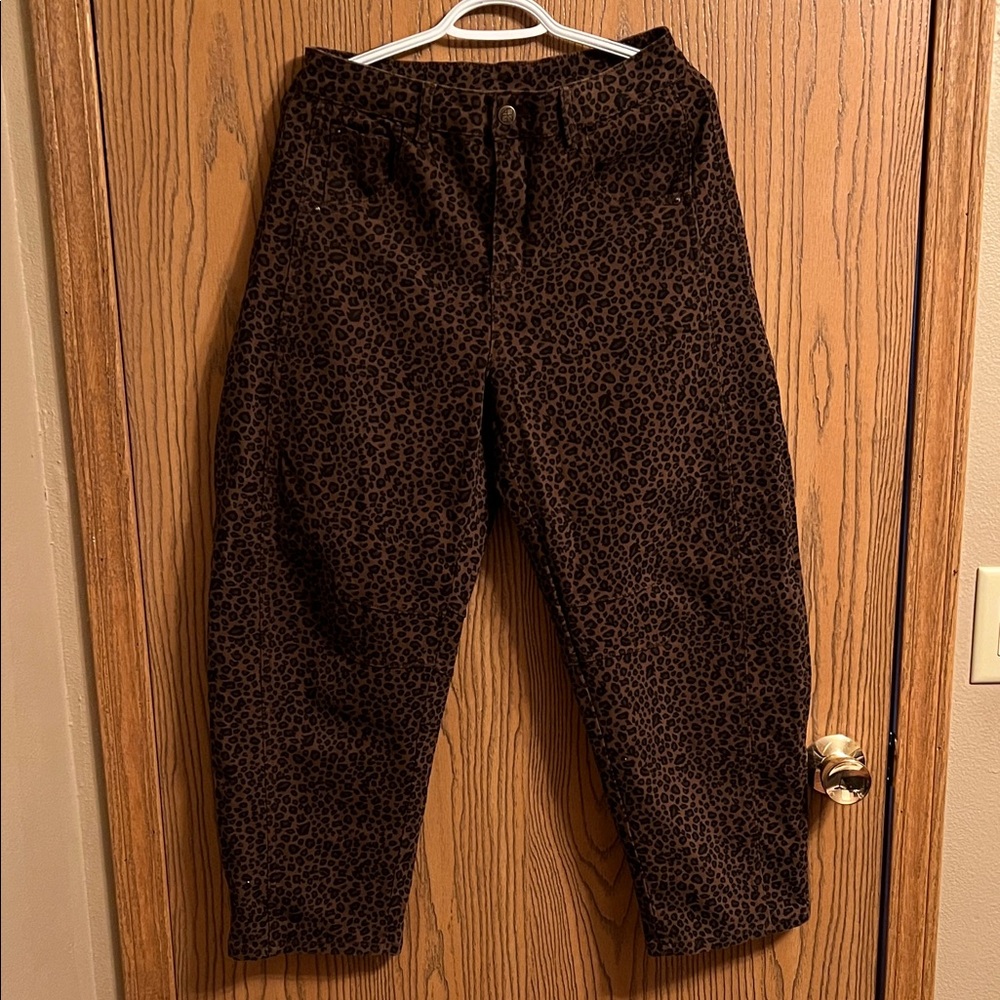 Women’s Barrel Brown Leopard Print Pants